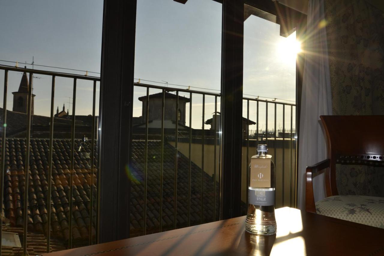 Phi Hotel Dei Medaglioni Correggio Extérieur photo